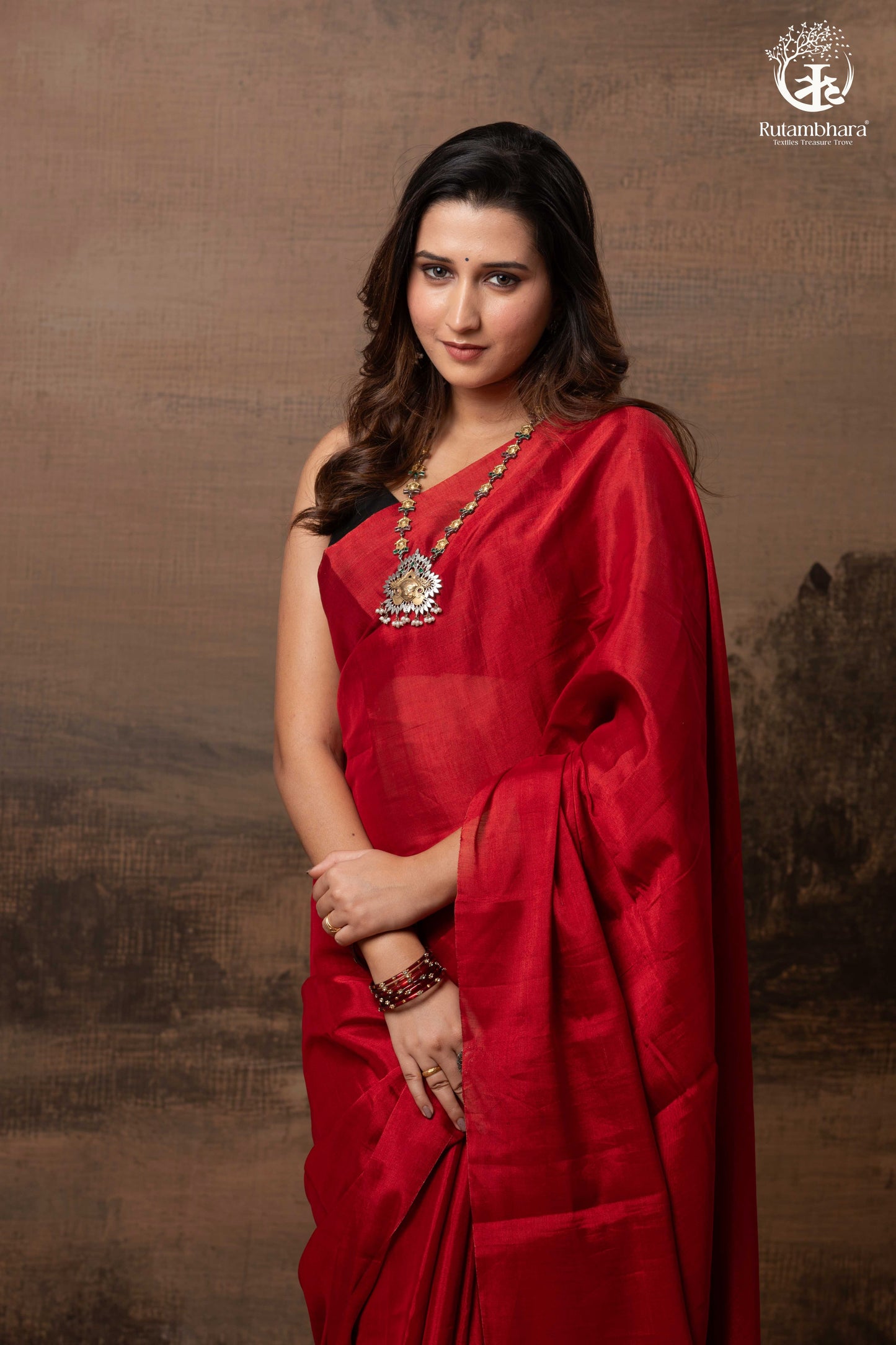 Swarvi - Metallic Rouge Handwoven Chanderi Tissue Saree