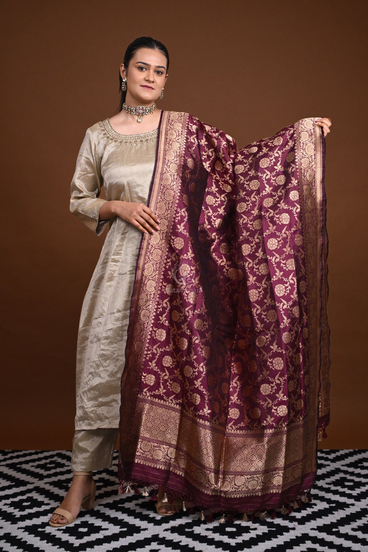 Noushk - Wine Handloom Banarasi Silk Dupatta with Gold Zari Floral Jaal