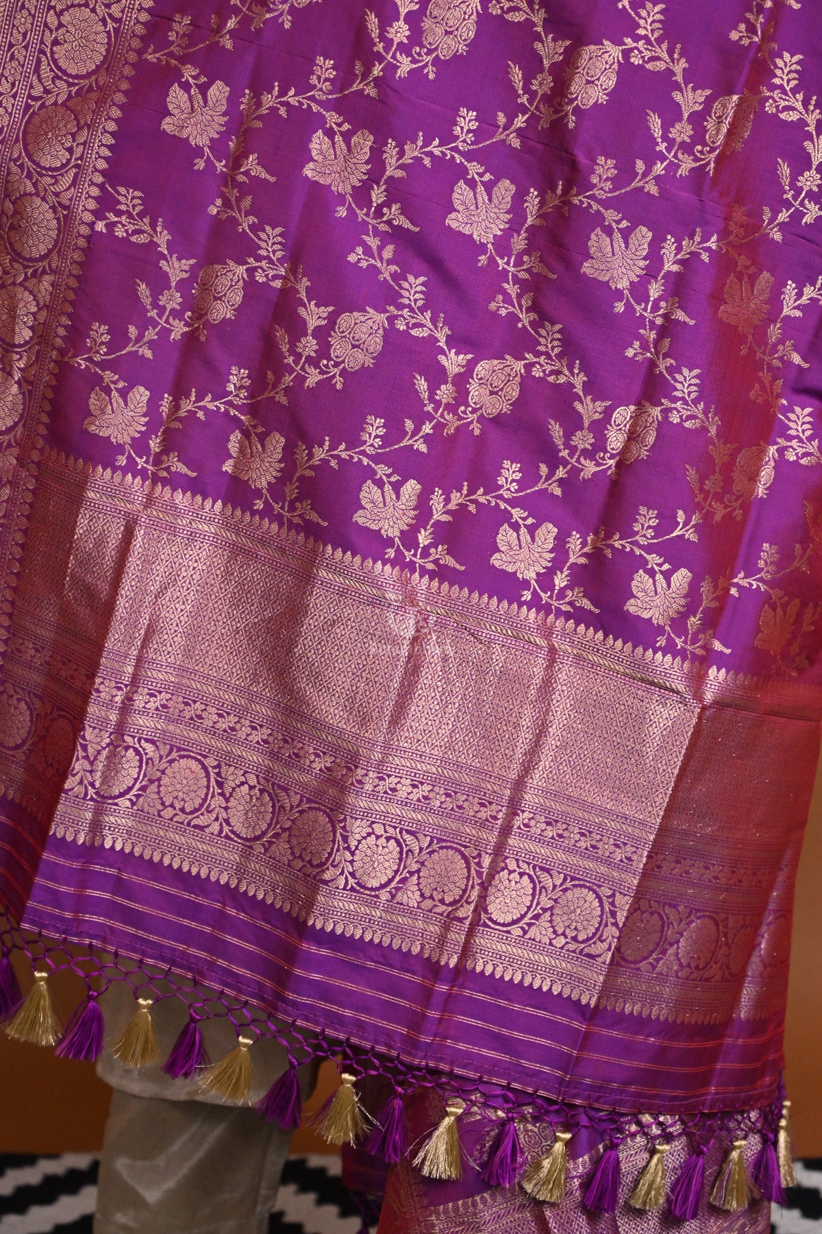 DUPATTAS