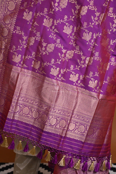Noushk - Violet shot Red Handloom Banarasi Silk Dupatta with Gold Zari border and floral jaal all over.-Rutambhara-RUTAMBHARA
