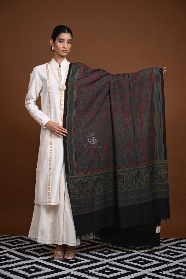 Dark Green Ajrakh Printed Muga Tussar Dupatta-Rutambhara-RUTAMBHARA