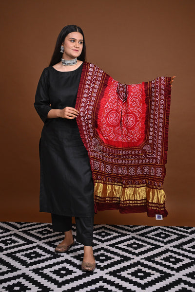 Handcrafted Bandhani Gajji Silk Dupatta-Rutambhara-RUTAMBHARA