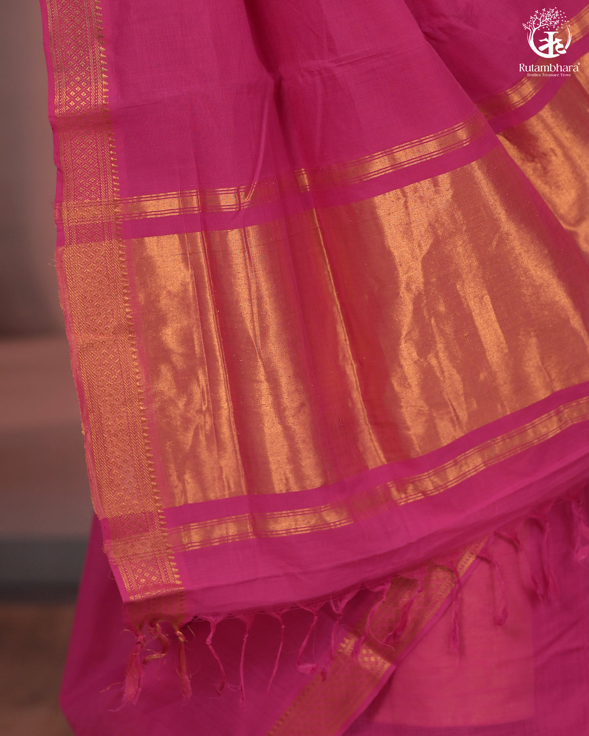 Bhadra - Elegant Magenta Pure Cotton Saree with Zari Border and Kalamkari Blouse Piece