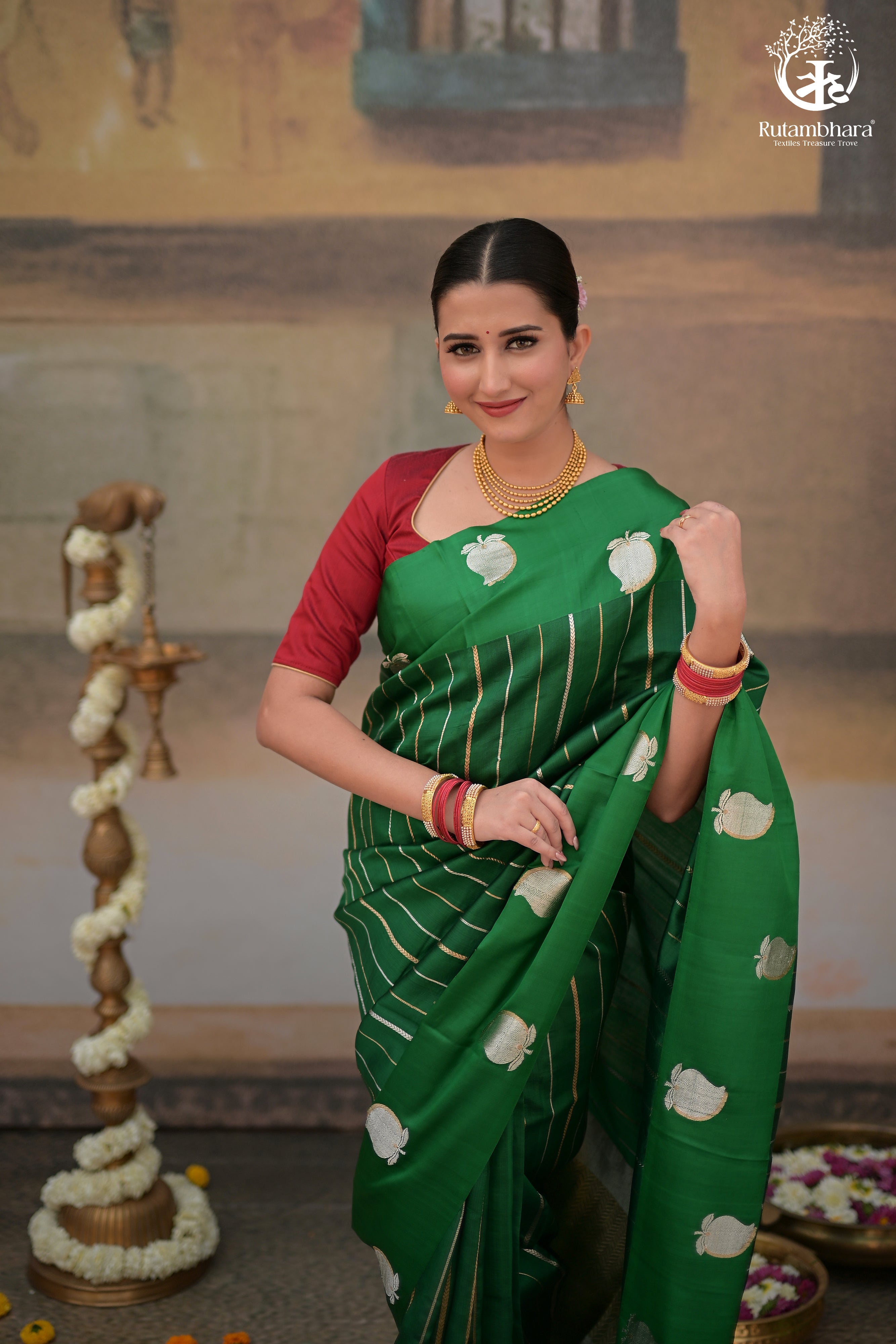 NOUSHK - ROYAL GREEN BANARASI SAREE WITH SONA-RUPA ZARI KAIRI MOTIFS IN MASHROO BORDER