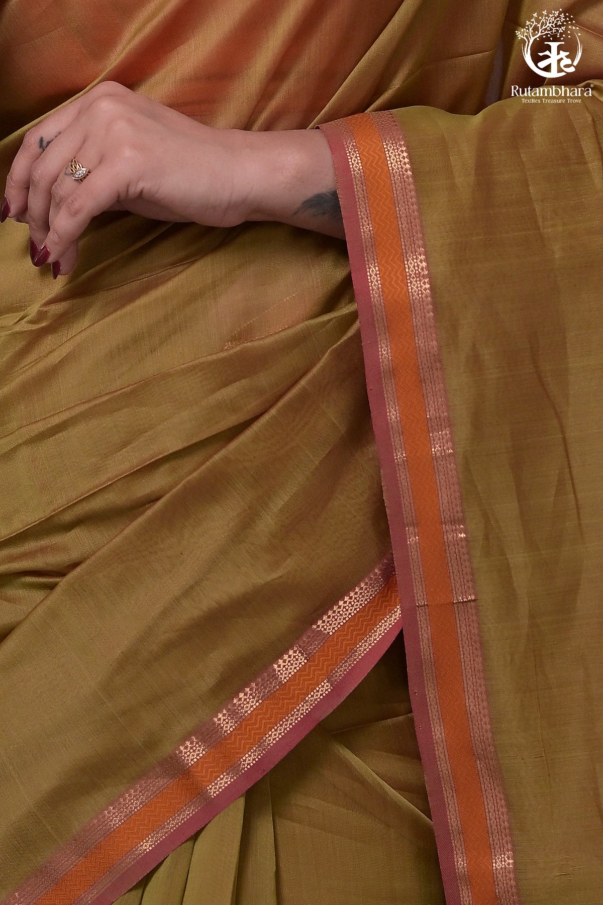 Narmaa - Mehendi Green With Small Lehar Border Silk Cotton Saree
