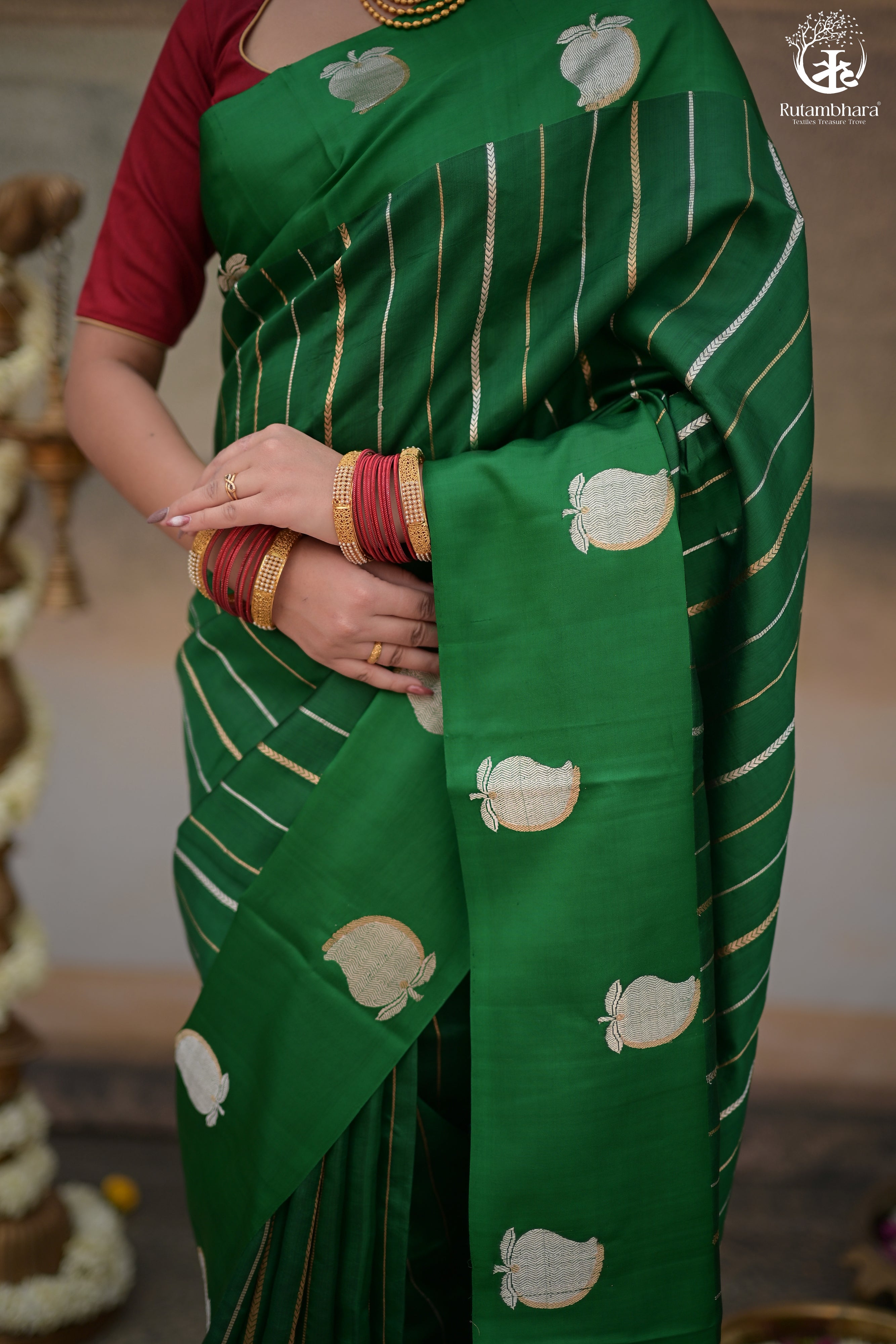 NOUSHK - ROYAL GREEN BANARASI SAREE WITH SONA-RUPA ZARI KAIRI MOTIFS IN MASHROO BORDER