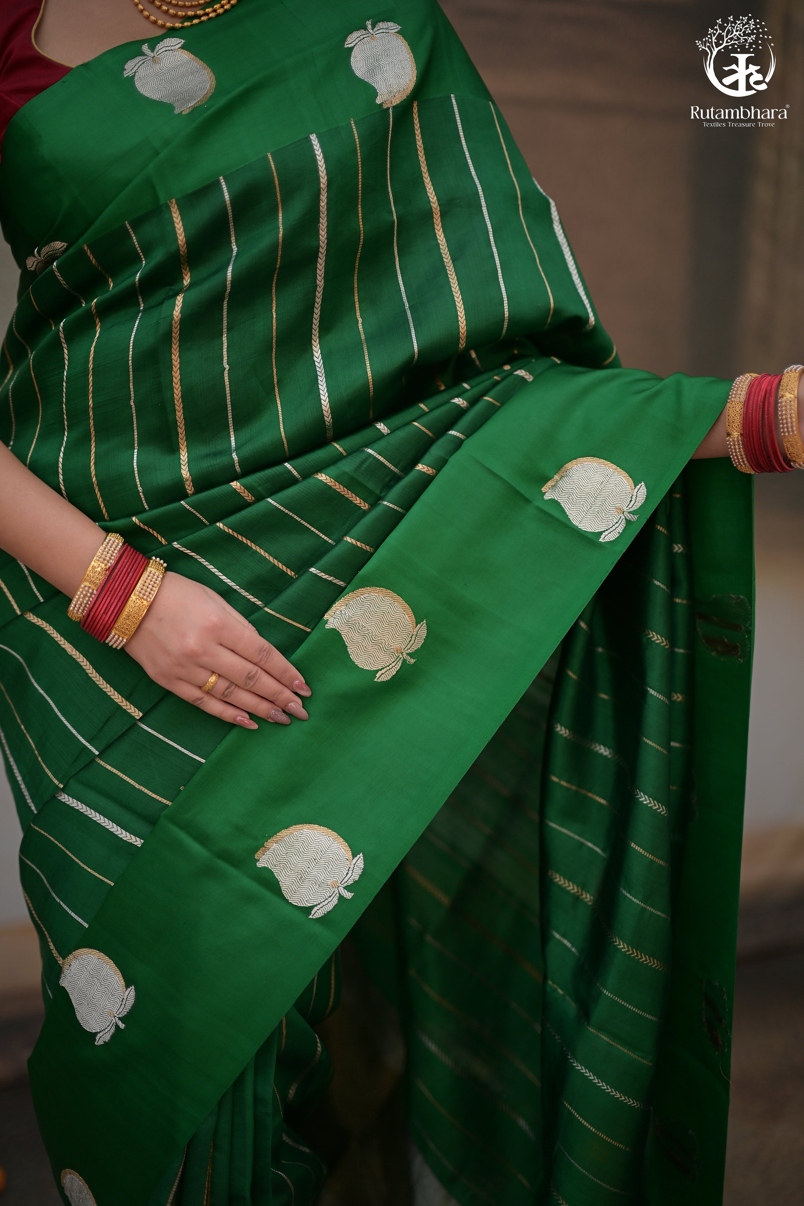 NOUSHK - ROYAL GREEN BANARASI SAREE WITH SONA-RUPA ZARI KAIRI MOTIFS IN MASHROO BORDER