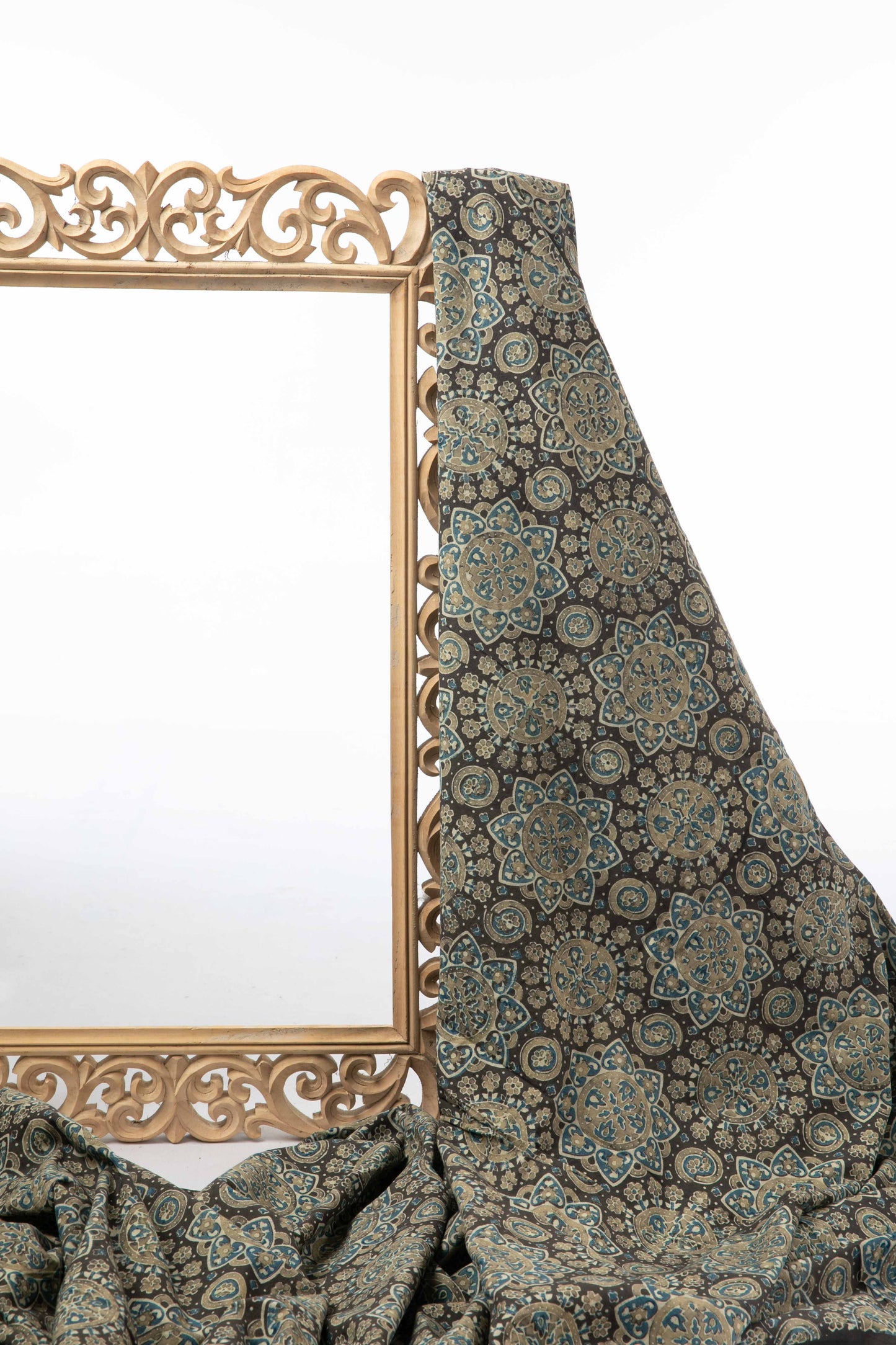 Ushraa - Floral Mandala Design Cotton Fabric