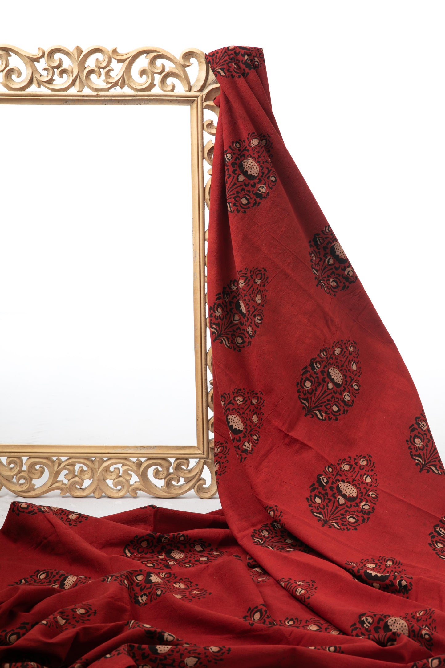Siyahi - Rustic Red Floral Dabu Print
