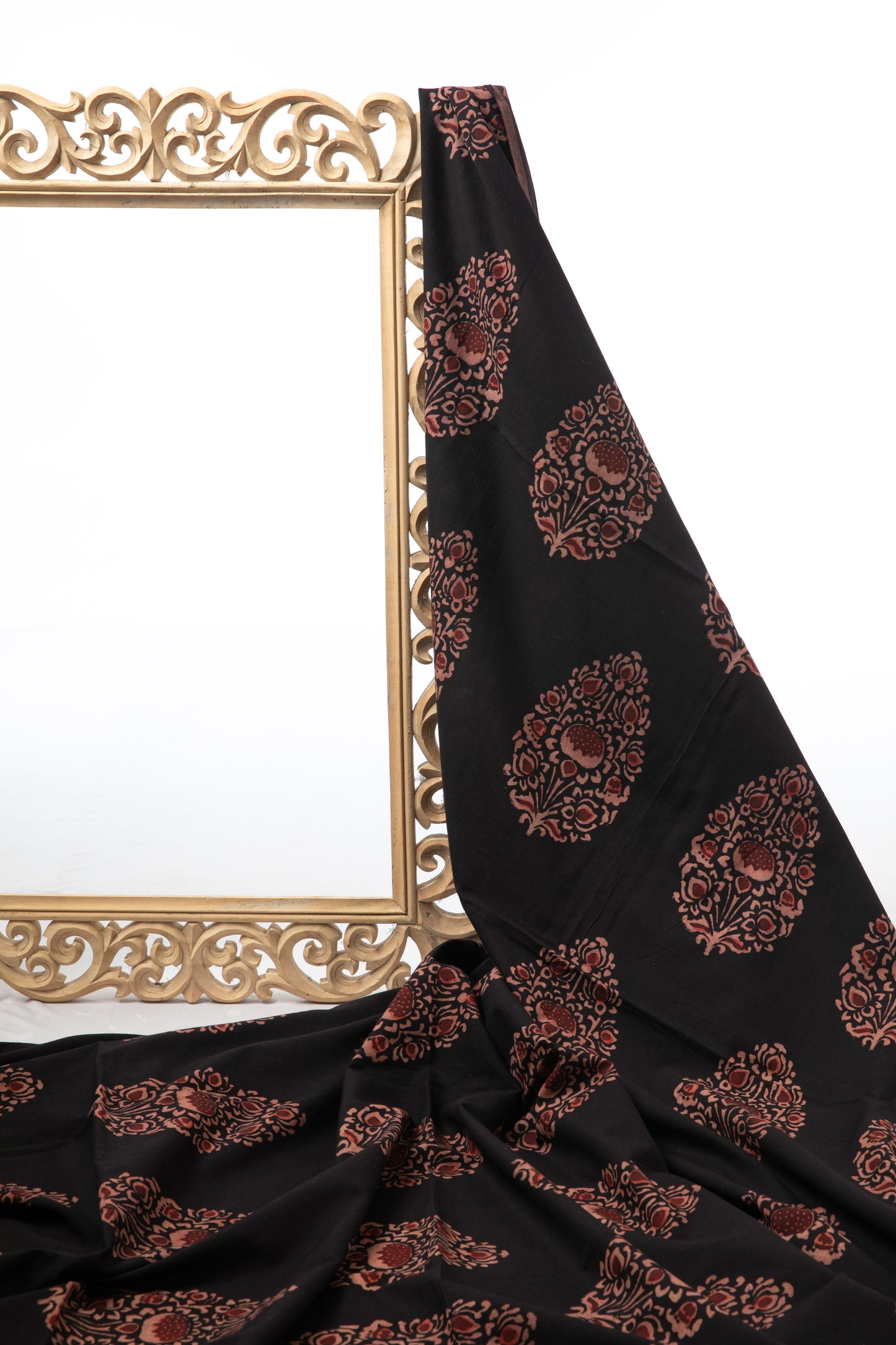 Siyahi - Black Beauty Floral Dabu Print
