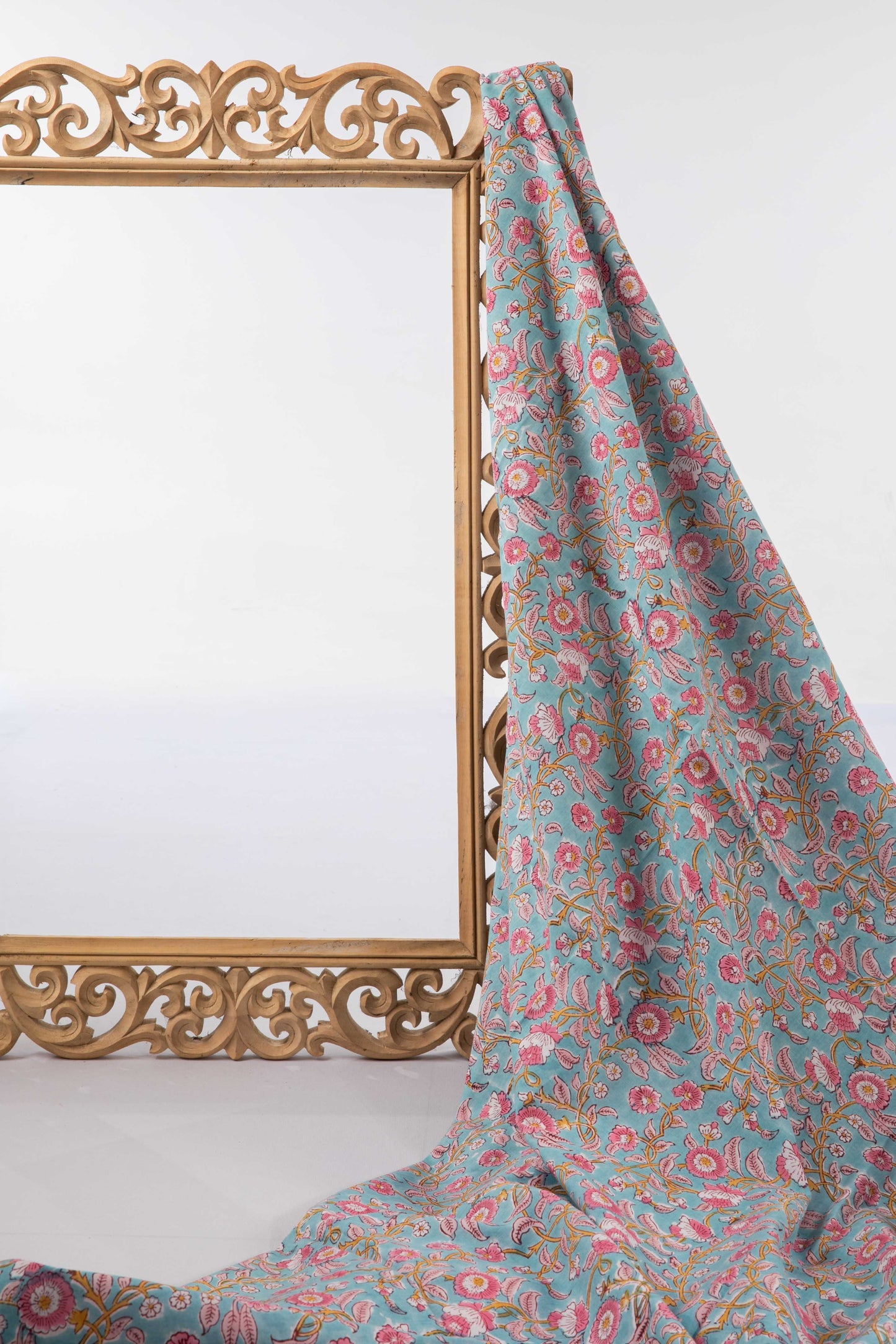 Siyahi - Pink Floral Sanganeri Cotton Fabric