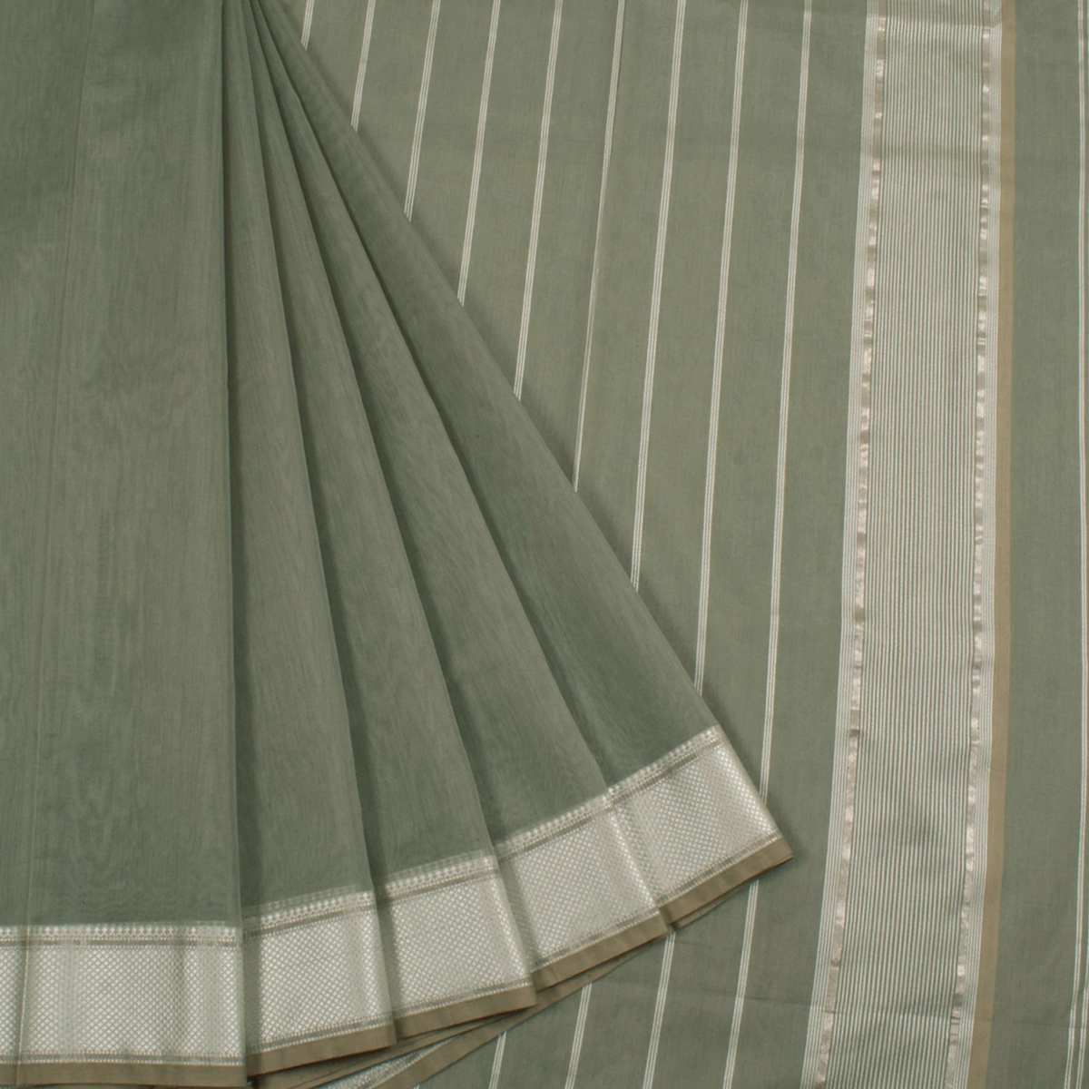 Handwoven Maheshwari Silk Cotton Saree