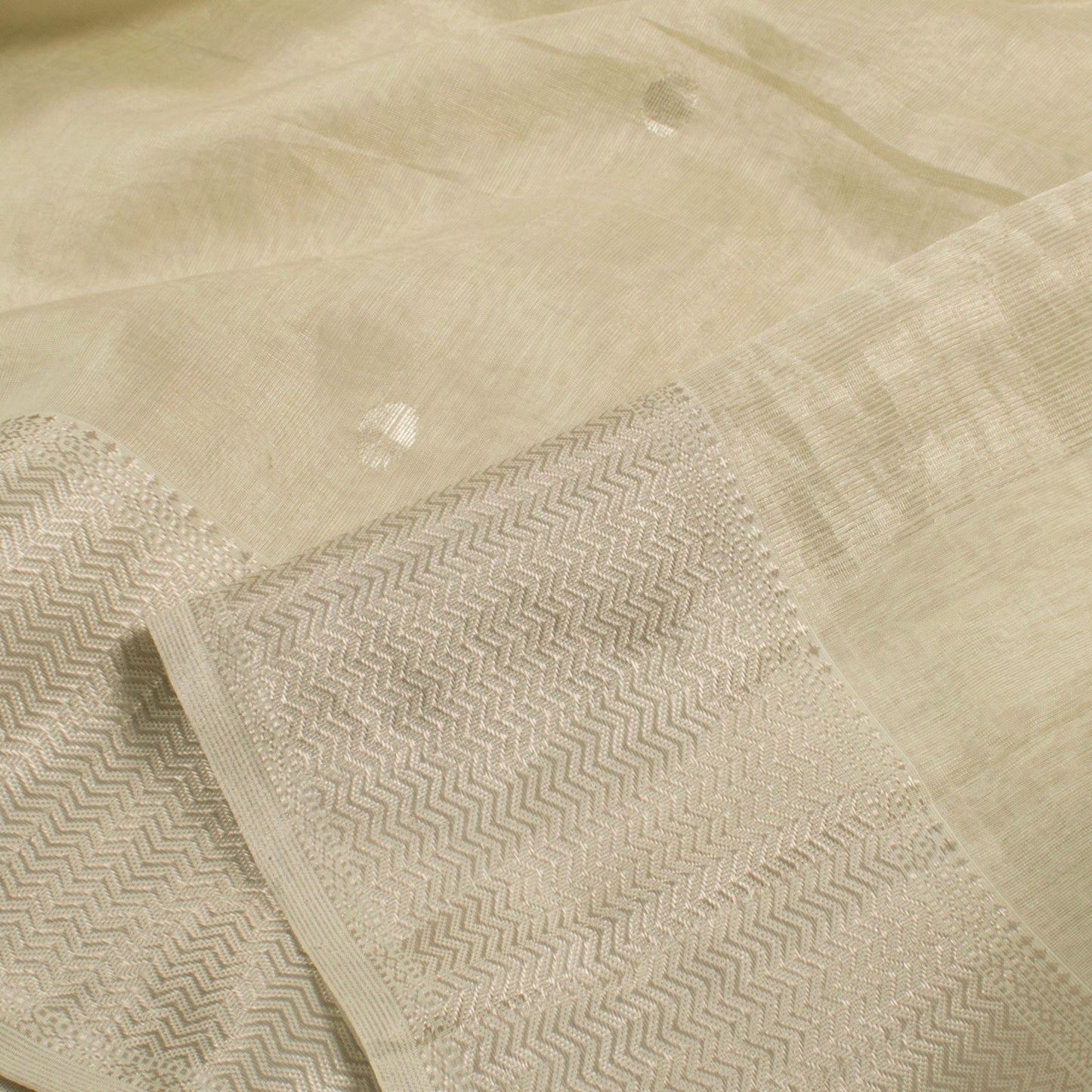Handwoven Maheshwari Silk Cotton Tissue Saree