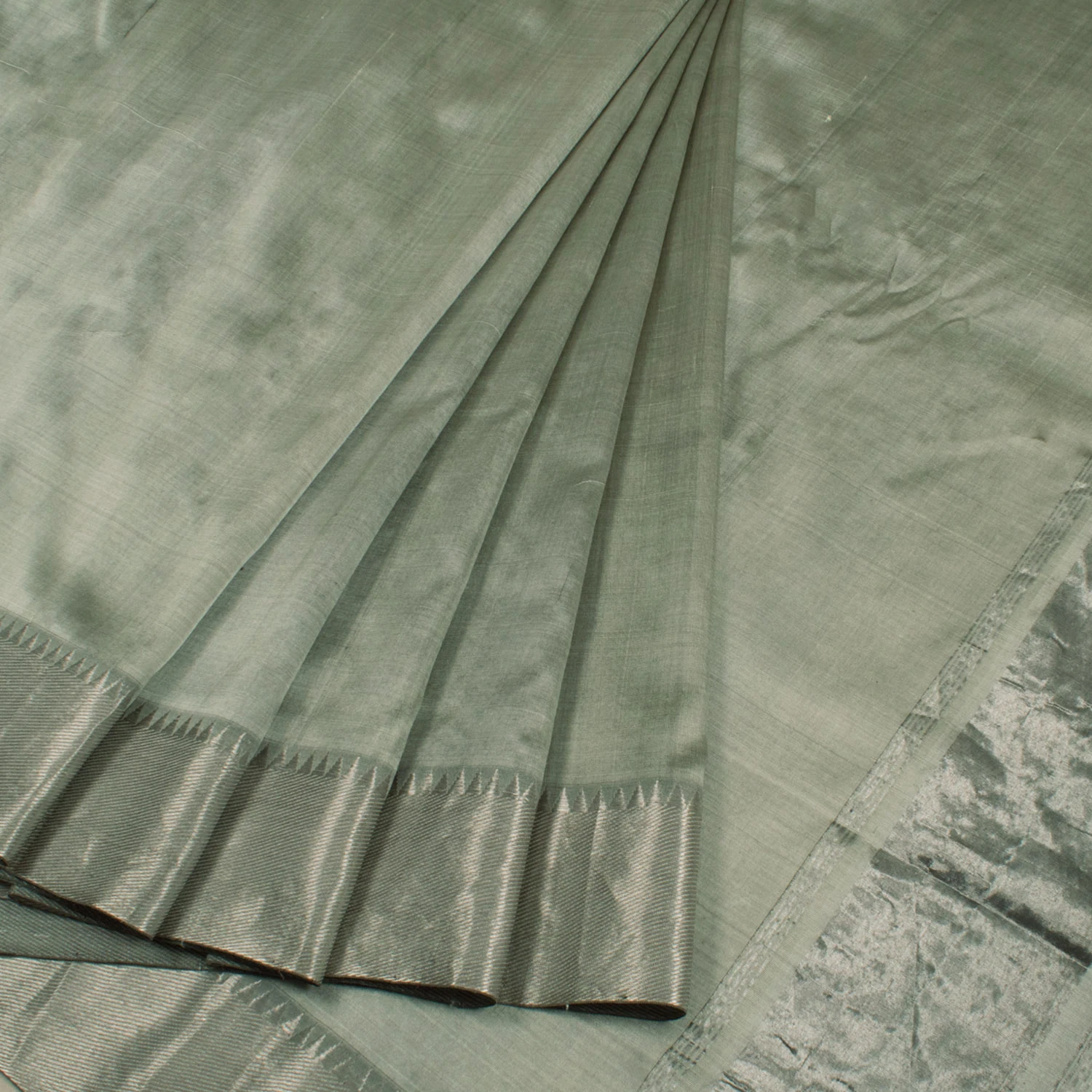 Handwoven Mangalgiri Silk Saree-Rutambhara-RUTAMBHARA