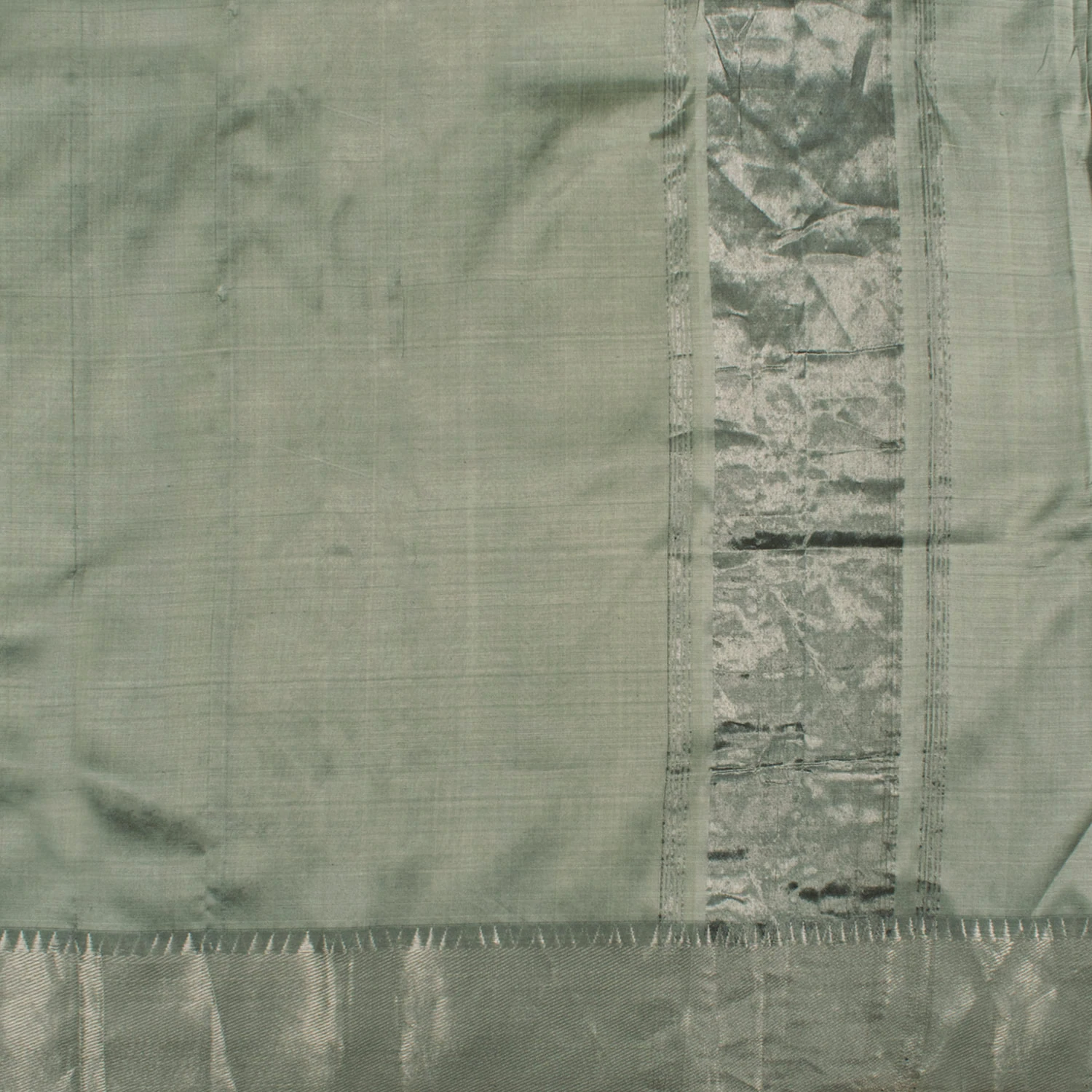 Handwoven Mangalgiri Silk Saree-Rutambhara-RUTAMBHARA