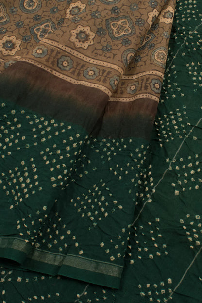 Handcrafted Ajrakh and Bandhani Chanderi Saree-Rutambhara-RUTAMBHARA