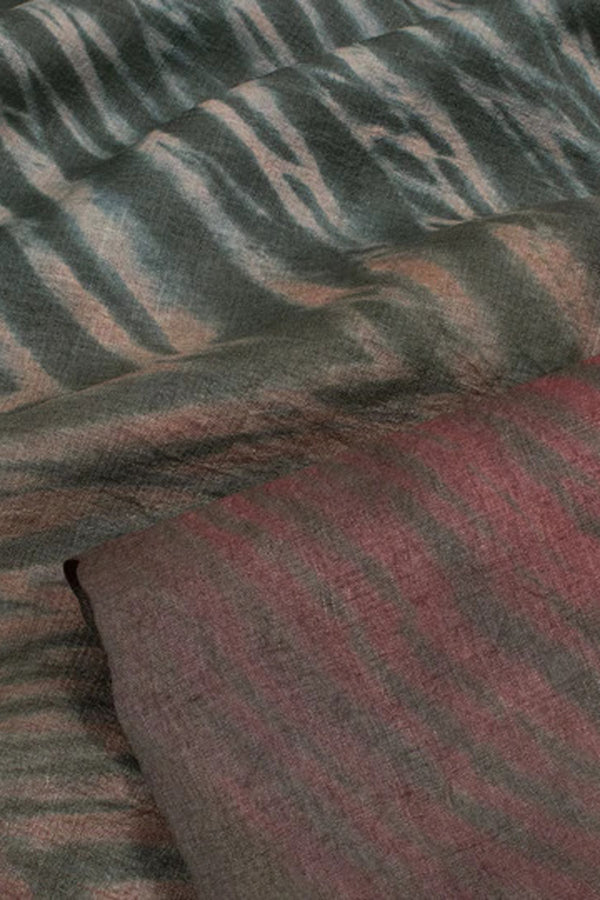 Shibori Ombre Dyed Tussar Silk Saree-Rutambhara-RUTAMBHARA