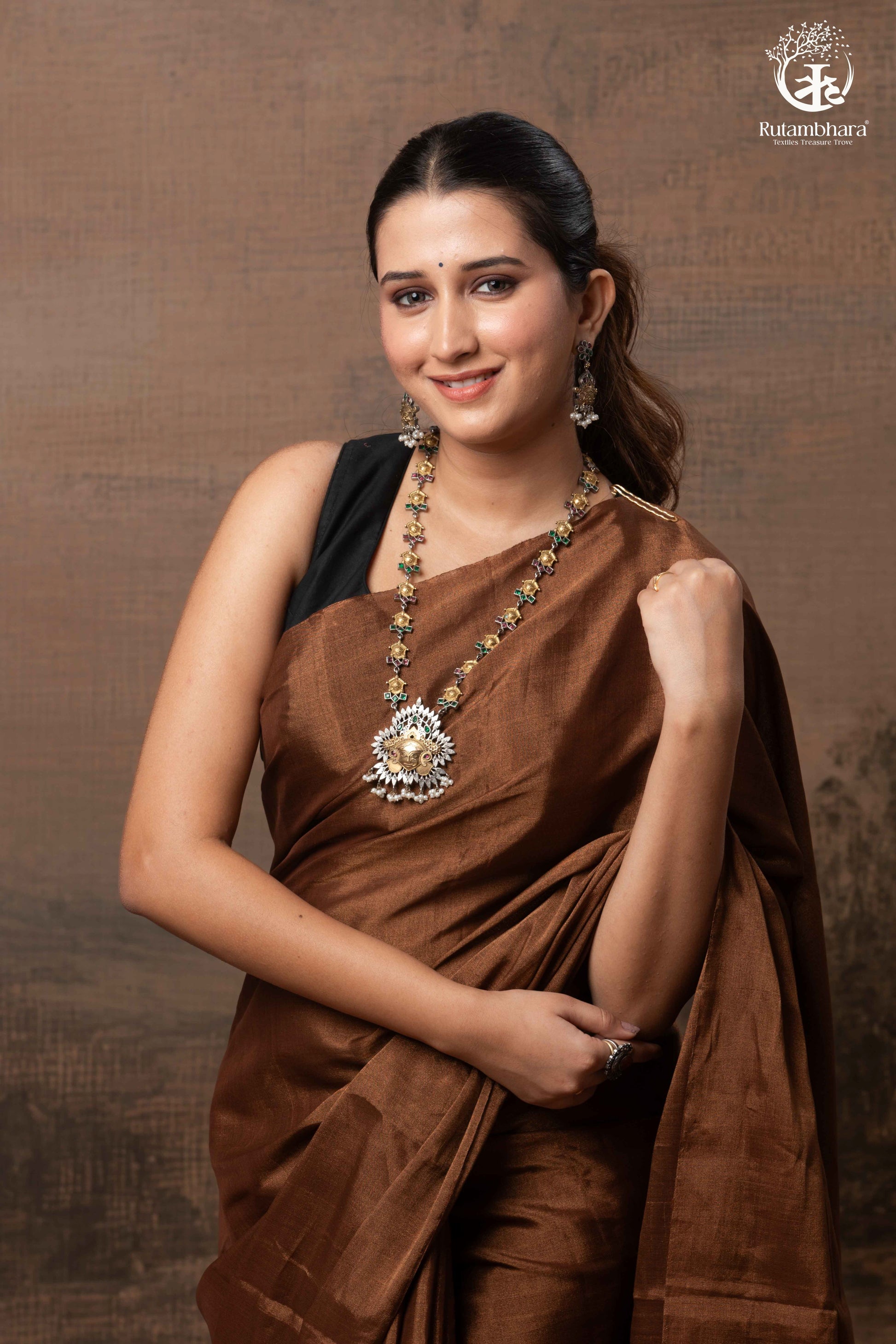 Swarvi - Metallic Brown Handwoven Chanderi Tissue Saree-RUTAMBHARA -RUTAMBHARA