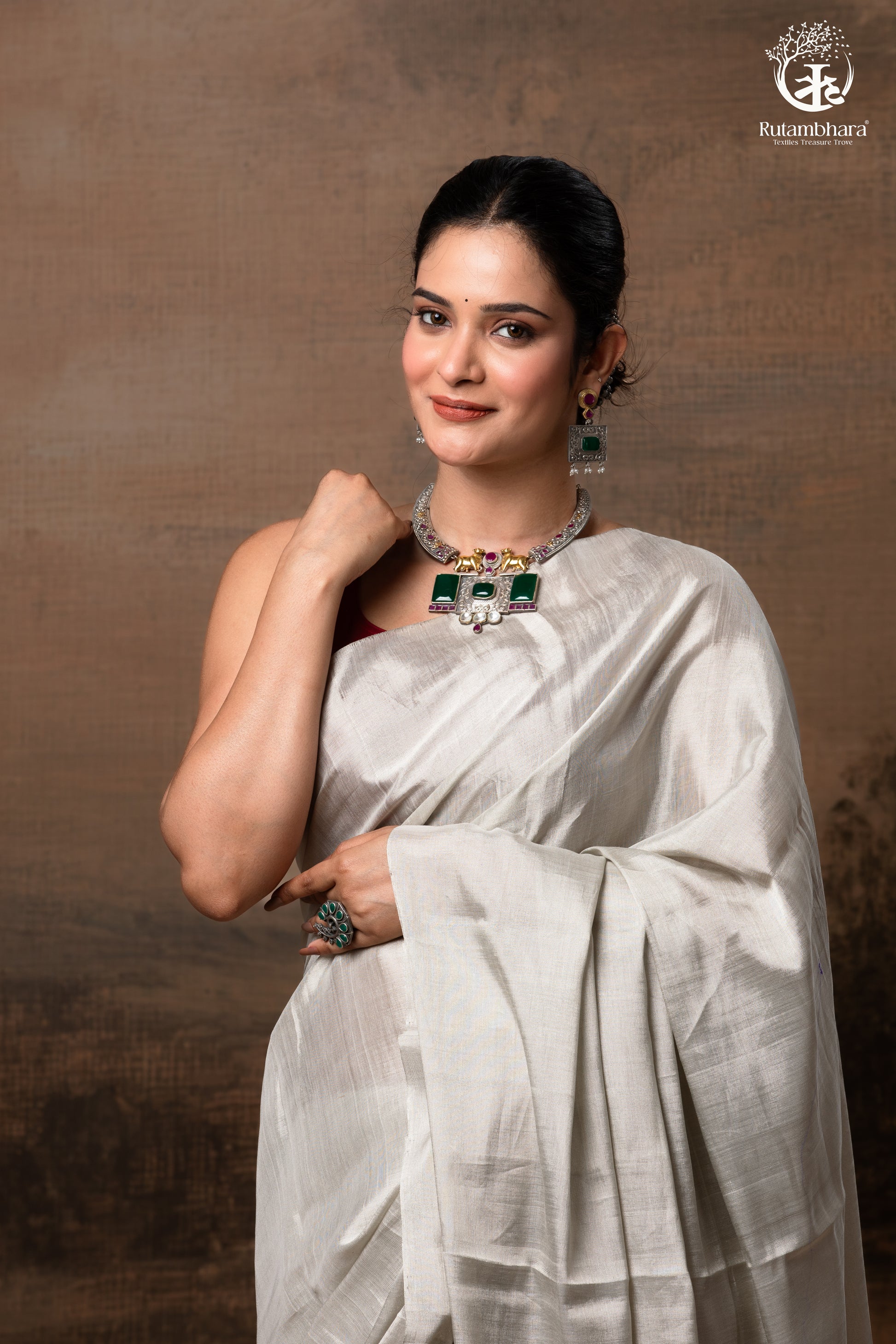 Swarvi - Silver Zari Handwoven Chanderi Tissue Saree-RUTAMBHARA -RUTAMBHARA