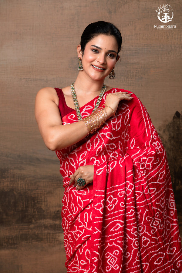 Radiant Tradition: Gajji Silk Bandhani Saree in Red & Pink-RUTAMBHARA -RUTAMBHARA