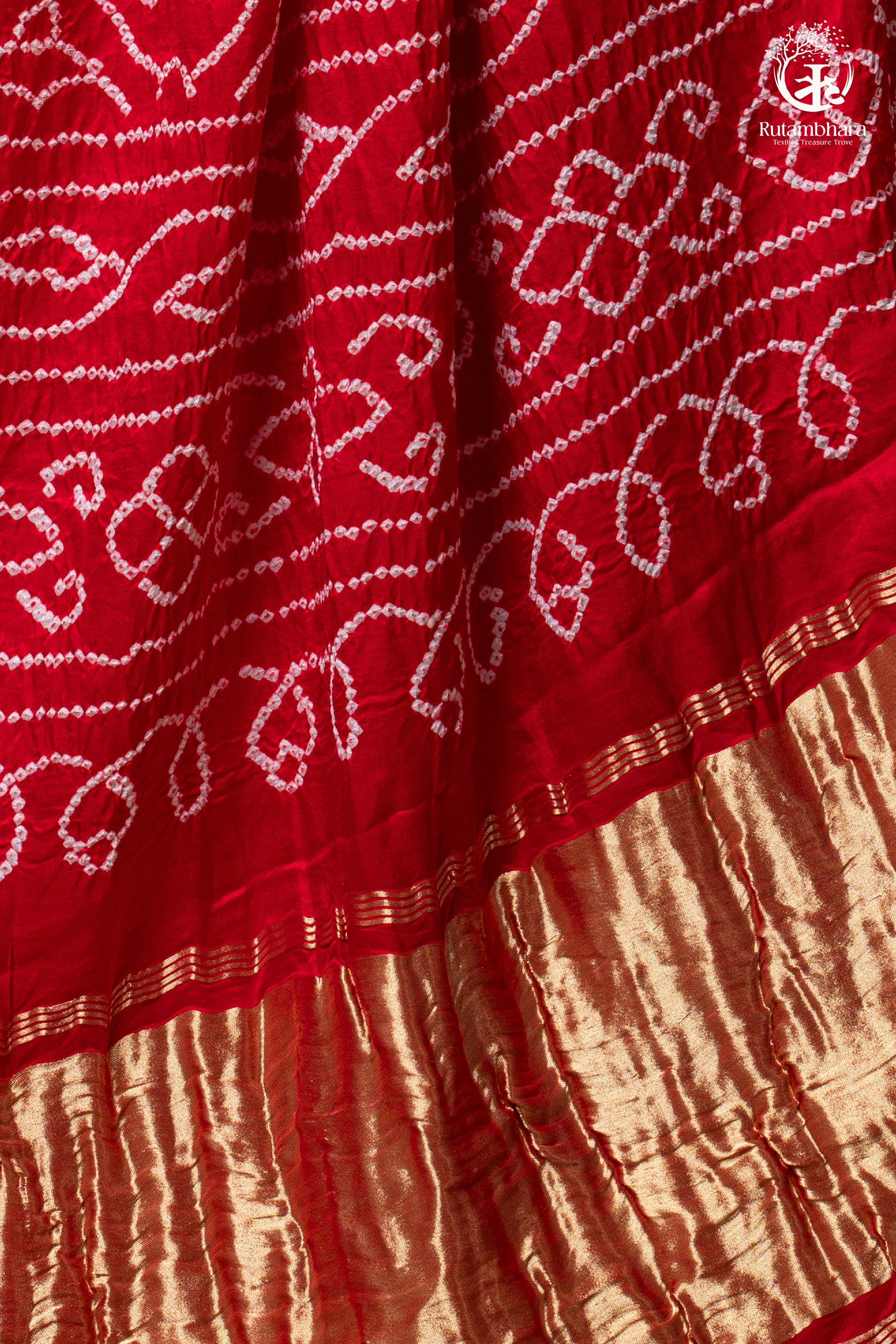Radiant Tradition: Gajji Silk Bandhani Saree in Red & Pink