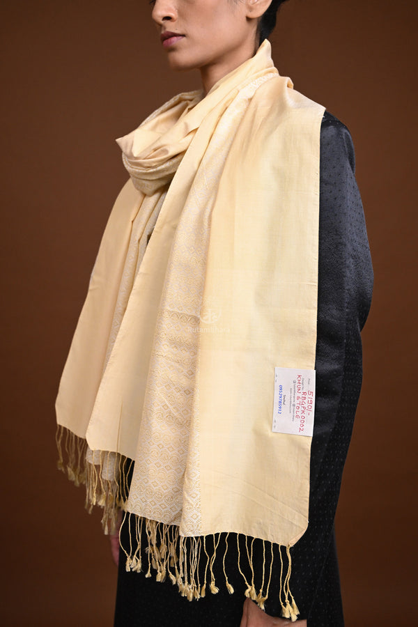 Eiraa - Handwoven Monochrome stole with plain border elegantly woven with silk and cotton yarns.-Rutambhara-RUTAMBHARA