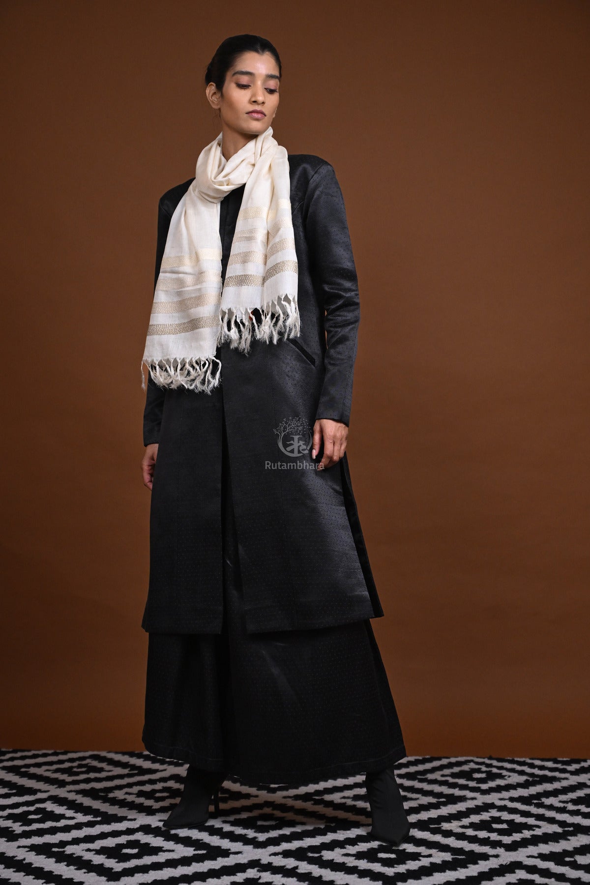 Meitei - Handwoven pastel pink and brown natural dyed Eri Silk stole-Rutambhara-RUTAMBHARA