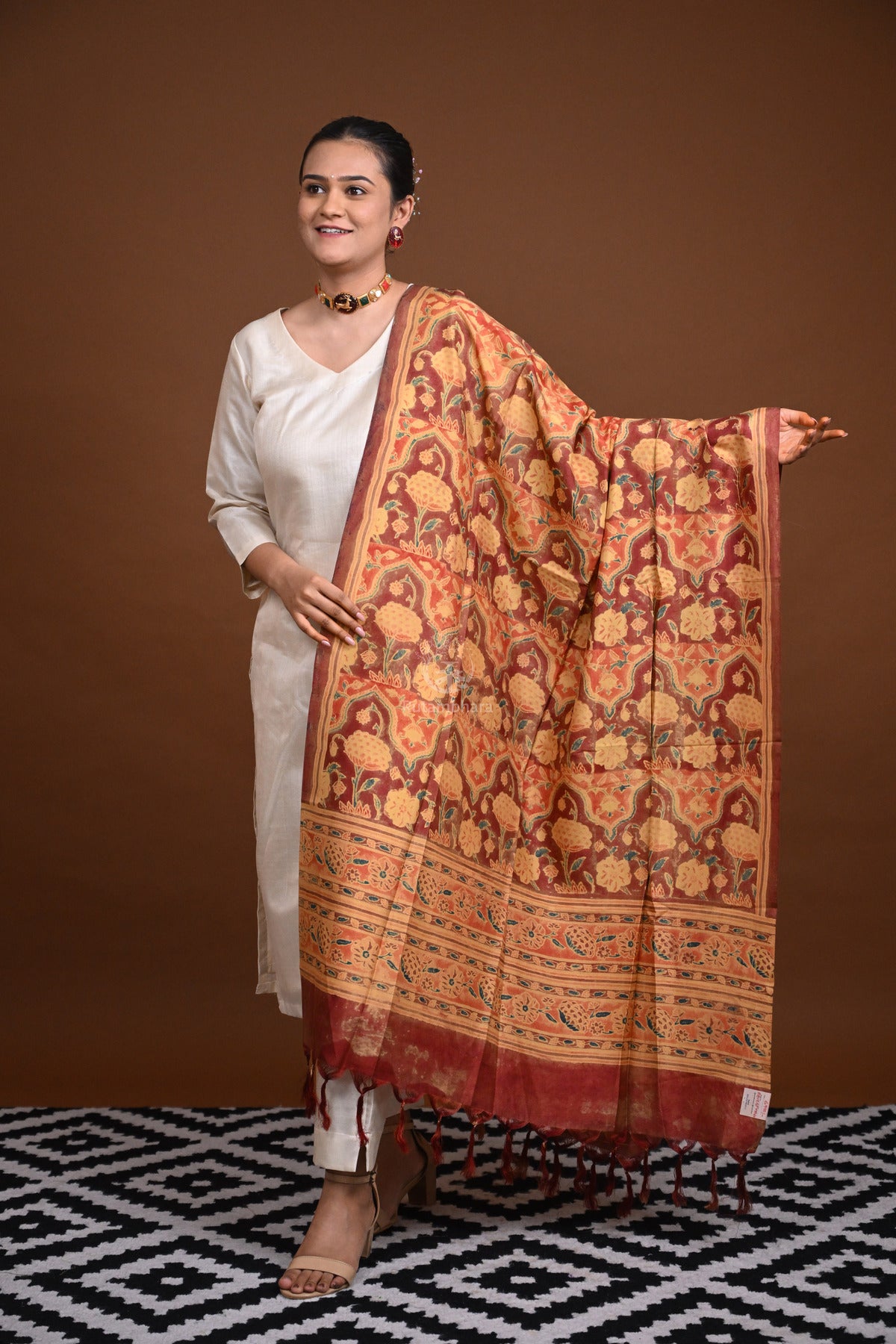 Vegetable Printed Natural Dye Silk Dupatta-Rutambhara-RUTAMBHARA