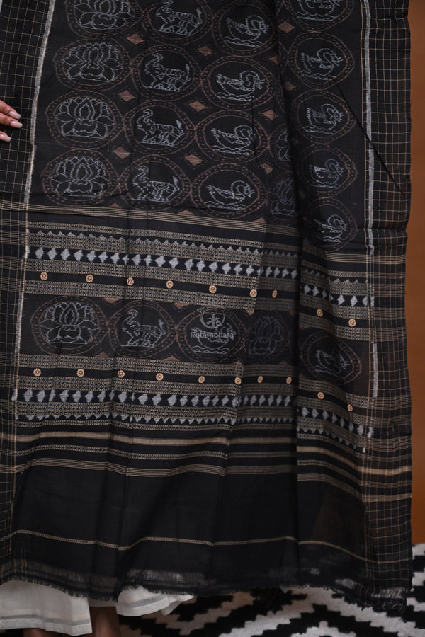 Krasha- Black Handwoven Cotton Sambalpuri Ikat Dupatta-Rutambhara-RUTAMBHARA
