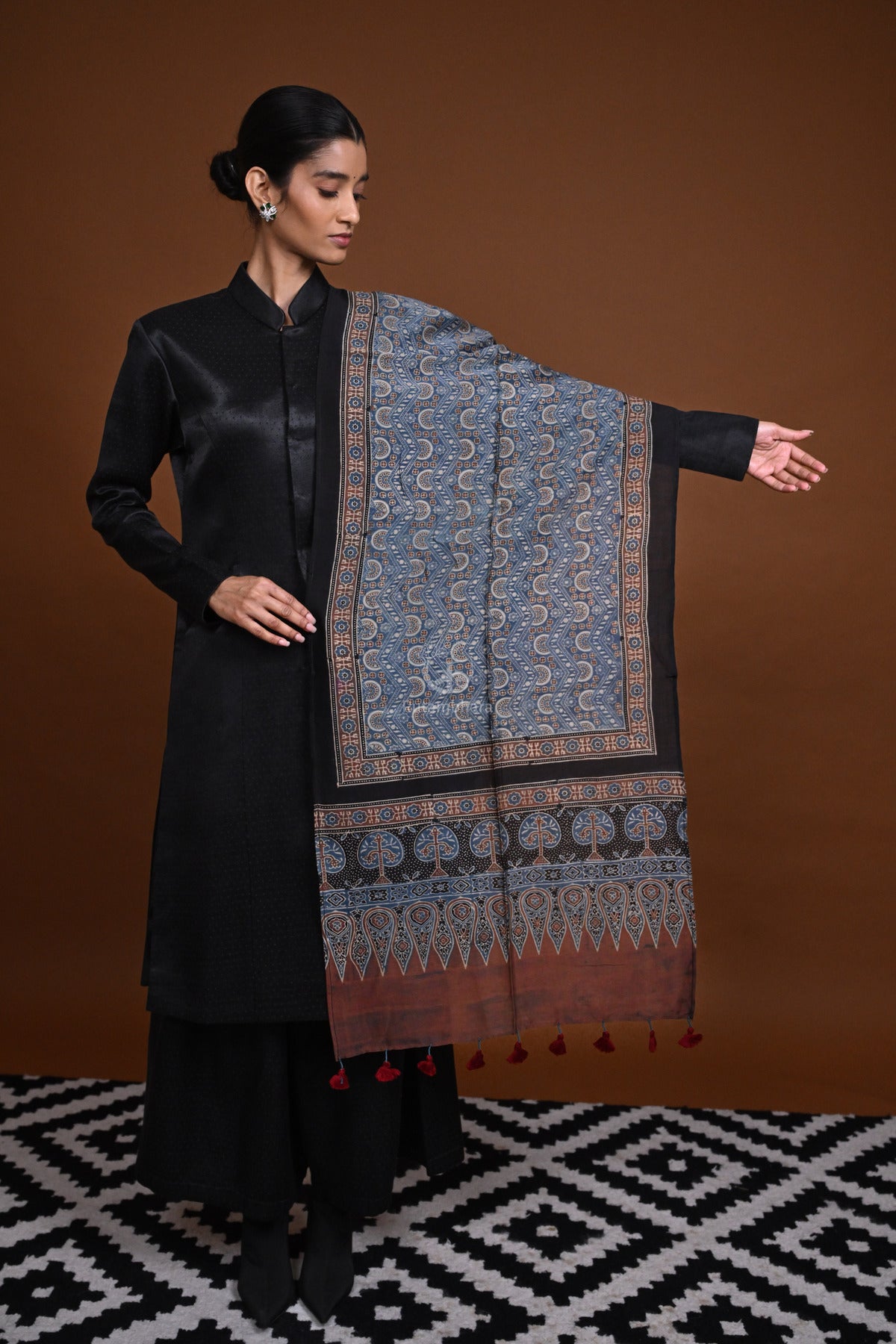 Ushraa - Blue Handblock printed Ajrakh Chanderi Stole-Rutambhara-RUTAMBHARA