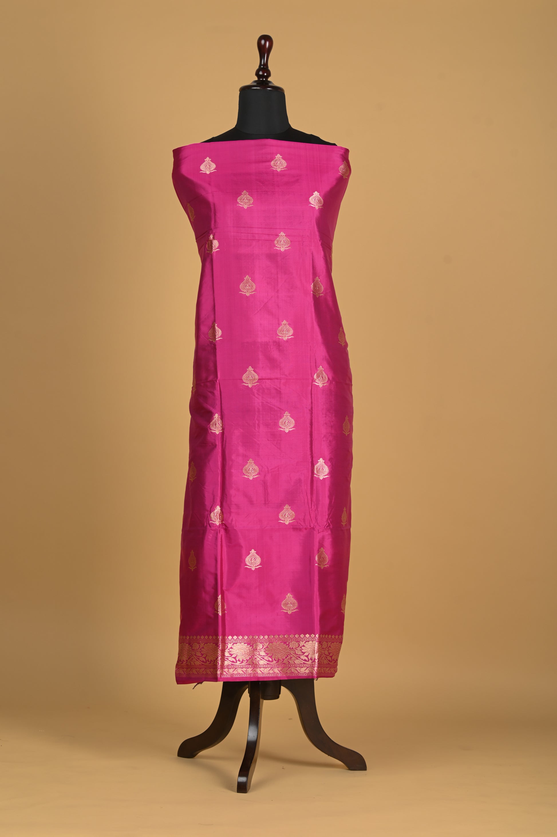 Noushk - Magenta Handwoven Pure Katan Silk Banarasi Full Suit-Rutambhara-RUTAMBHARA
