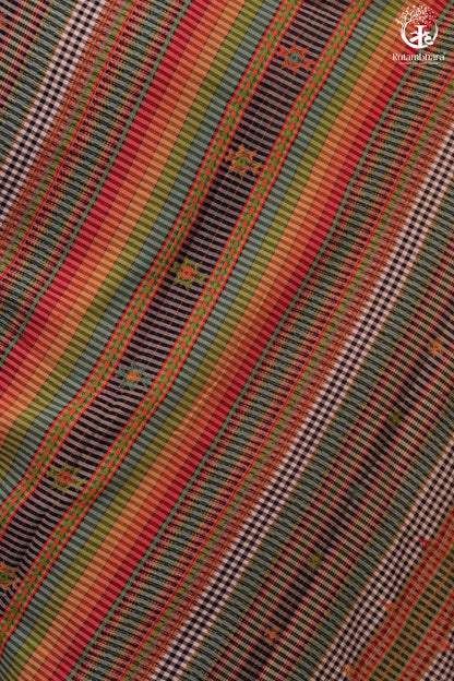 JESAAL - Classic Black And White Checks Saree With Handwoven Kuchhi Pallu