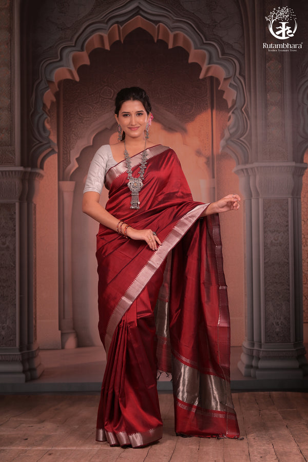 BHADRA - Elegant Mangalgiri Silk Saree with Lustrous Zari Detailing-RUTAMBHARA-RUTAMBHARA