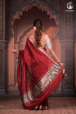 BHADRA - Elegant Mangalgiri Silk Saree with Lustrous Zari Detailing-RUTAMBHARA-RUTAMBHARA