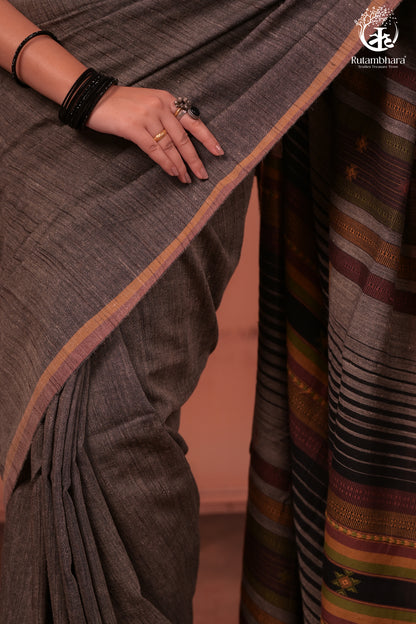JESAAL - Elegant Grey Cotton By Katiya Silk Saree With Traditional Kutchhi Weave