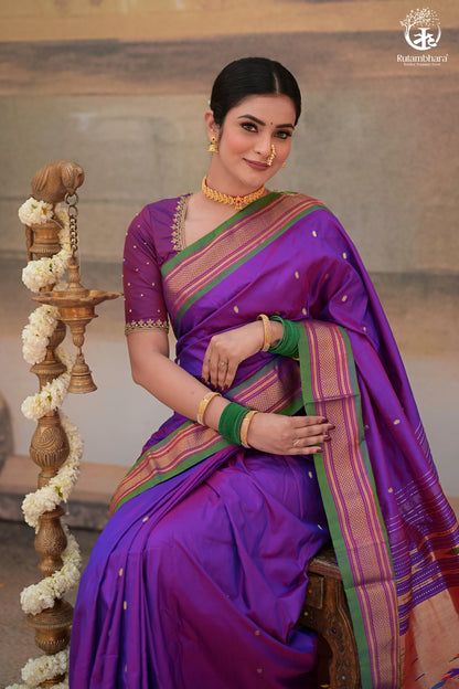Purple Paithani Saree With Peacock Motif Traditional Brocade Double Pallu And Green Selvedge-Rutambhara-RUTAMBHARA