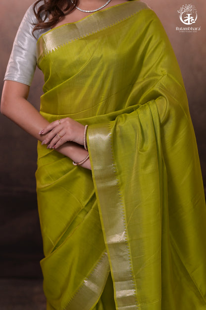 Bhadra - Lemon Green Plain Handwoven Silk Saree With Silver Zari Border-Rutambhara-RUTAMBHARA