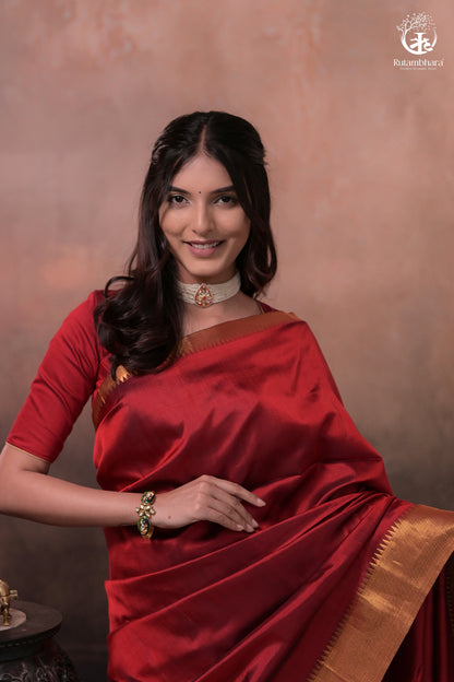 Bhadra - Reddish Maroon Plain Handwoven Silk Saree With Gold Zari Border-Rutambhara-RUTAMBHARA