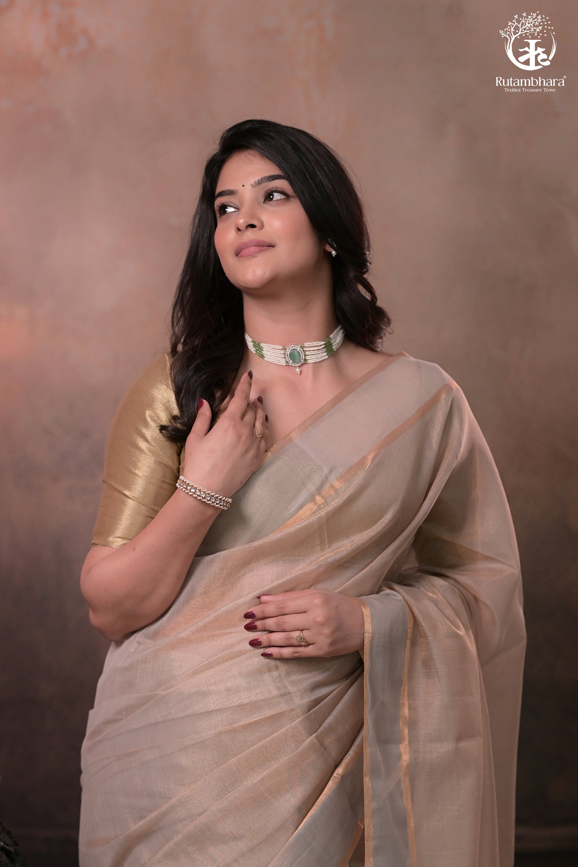 Swarvi - Pastel Beige Two Taar Chanderi Tissue Saree with Powder Blue Selvedge-RUTAMBHARA -RUTAMBHARA
