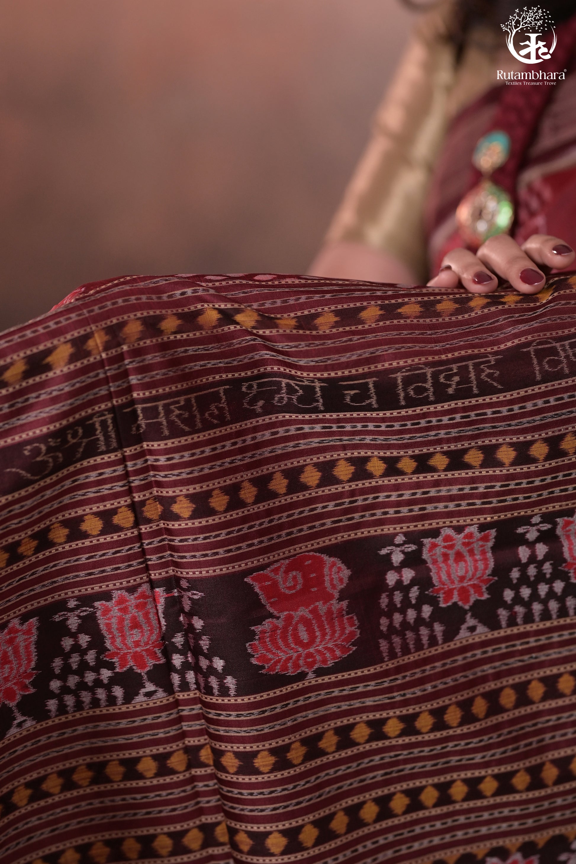 SAMBALPURI IKAT NATURAL DYES SAREE IN PURE SILK -4/3 PLY PURE MULBERRY SILK - MAROON N COFFEE BROWN-RUTAMBHARA-RUTAMBHARA