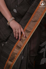 Black Handwoven Jamdani Muslin Matka Silk Saree-Rutambhara-RUTAMBHARA