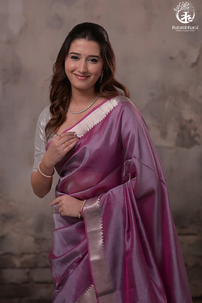 Bhadra - Pinkish Purple Plain Handwoven Silk Saree With Silver Zari Border-Rutambhara-RUTAMBHARA