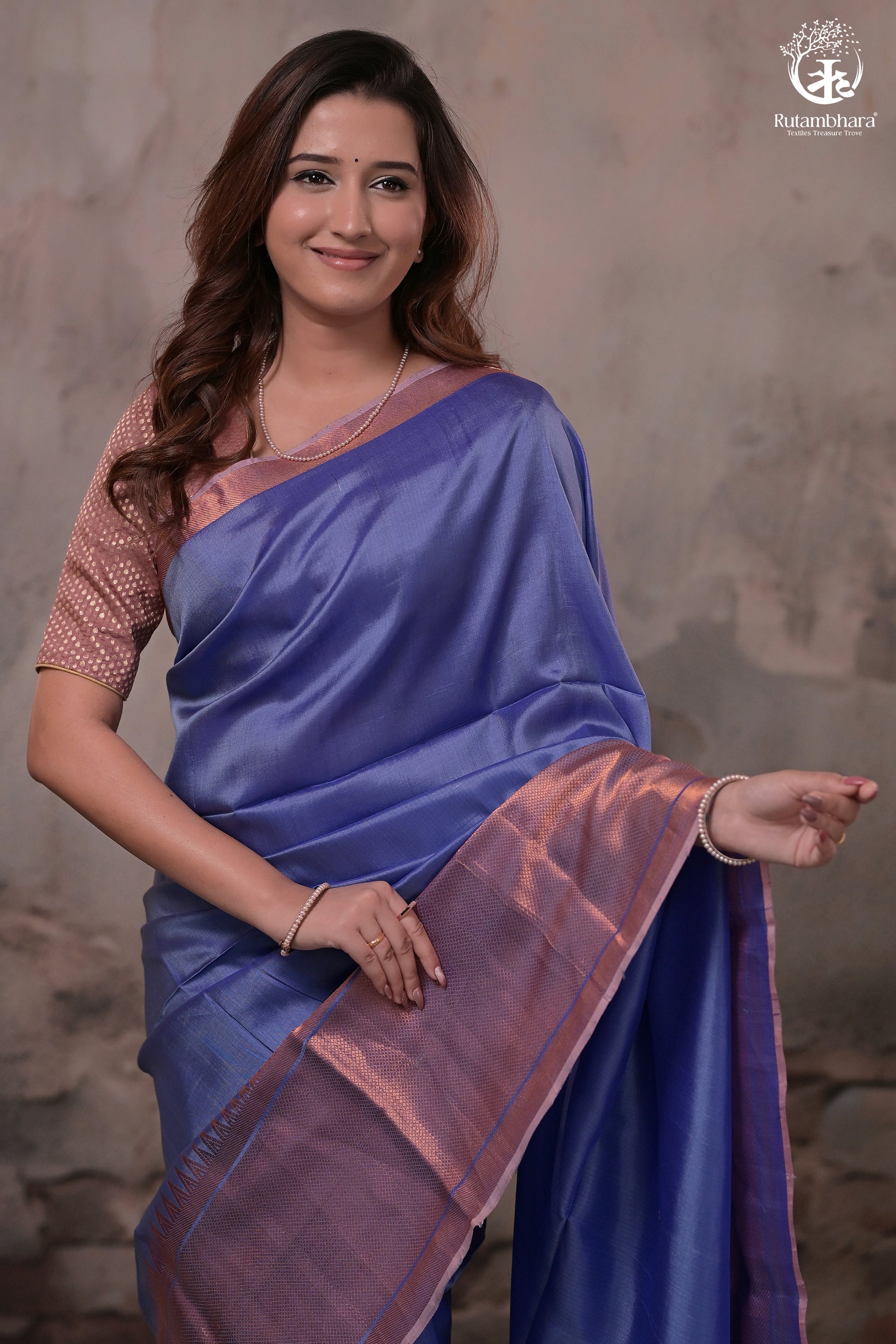 Bhadra - Lavender Blue Handwoven Plain With Copper Zari Border Silk Saree-Rutambhara-RUTAMBHARA