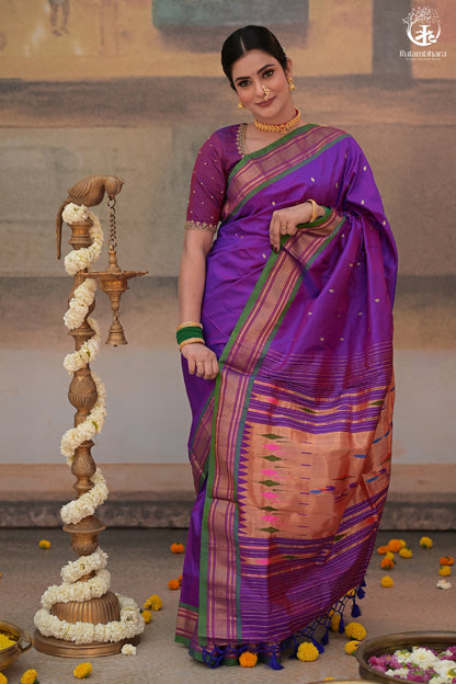Purple Paithani Saree With Peacock Motif Traditional Brocade Double Pallu And Green Selvedge-Rutambhara-RUTAMBHARA