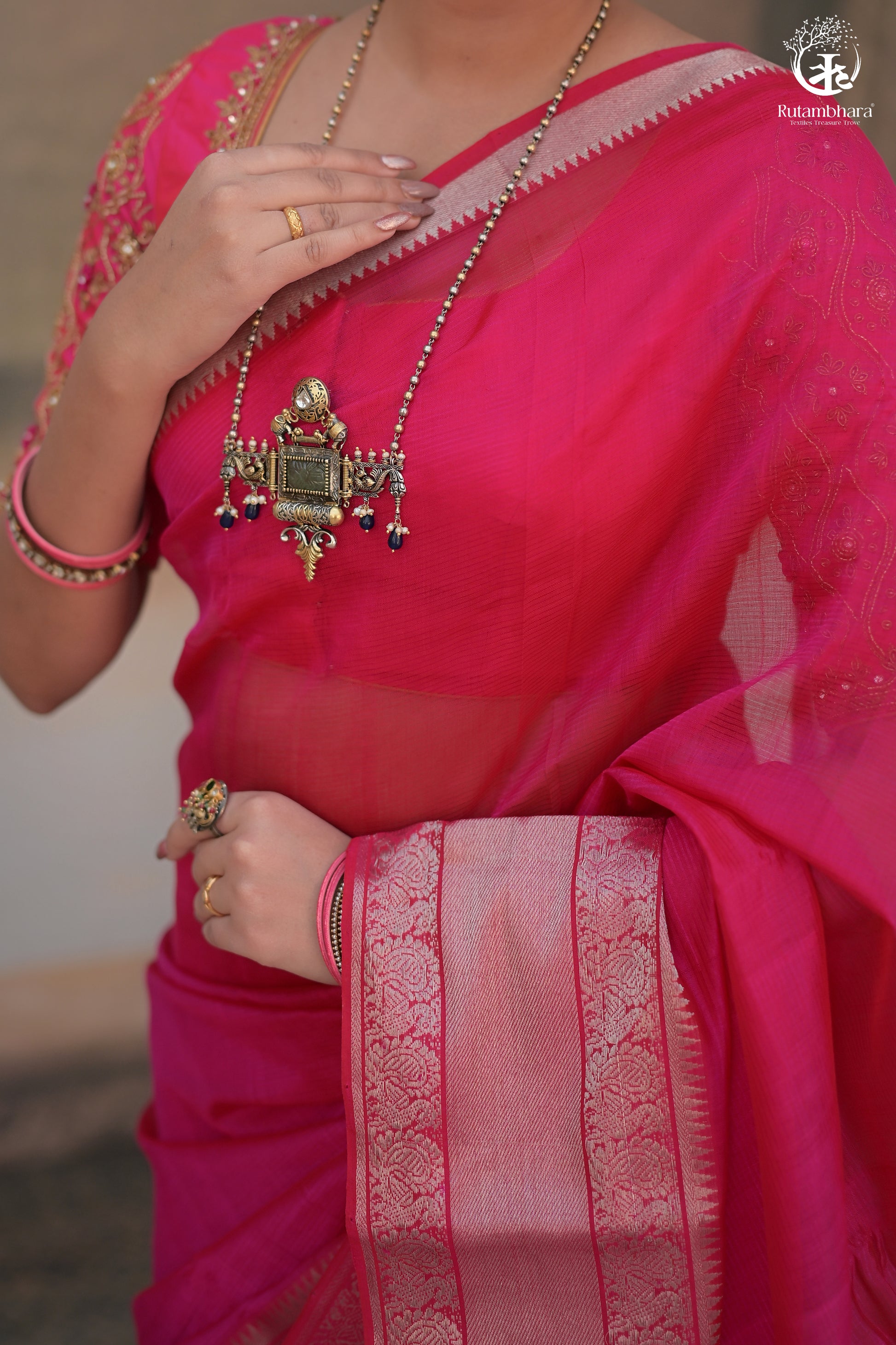 Bhadra - Pink Plain Handwoven Silk Cotton Saree With Silver Zari Kanchi Border-Rutambhara-RUTAMBHARA