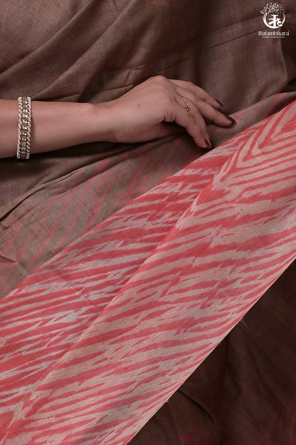 Dhanak - Brown Carrot Red Arashi Shibori Saree In Tussar Silk-Rutambhara-RUTAMBHARA