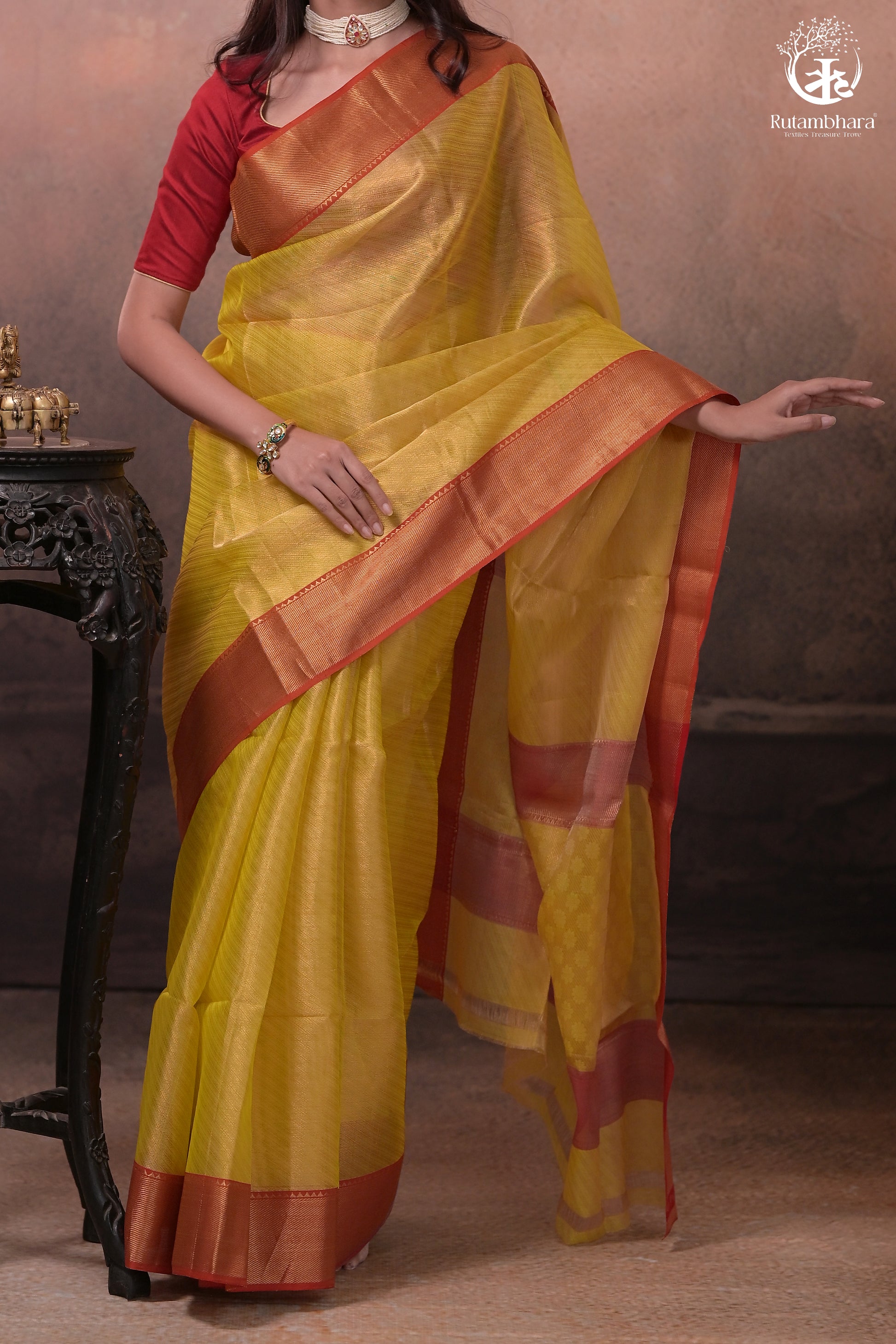 Swarvi - Elegant Lime Green Chanderi Jamawar Saree with Red Accents-RUTAMBHARA-RUTAMBHARA