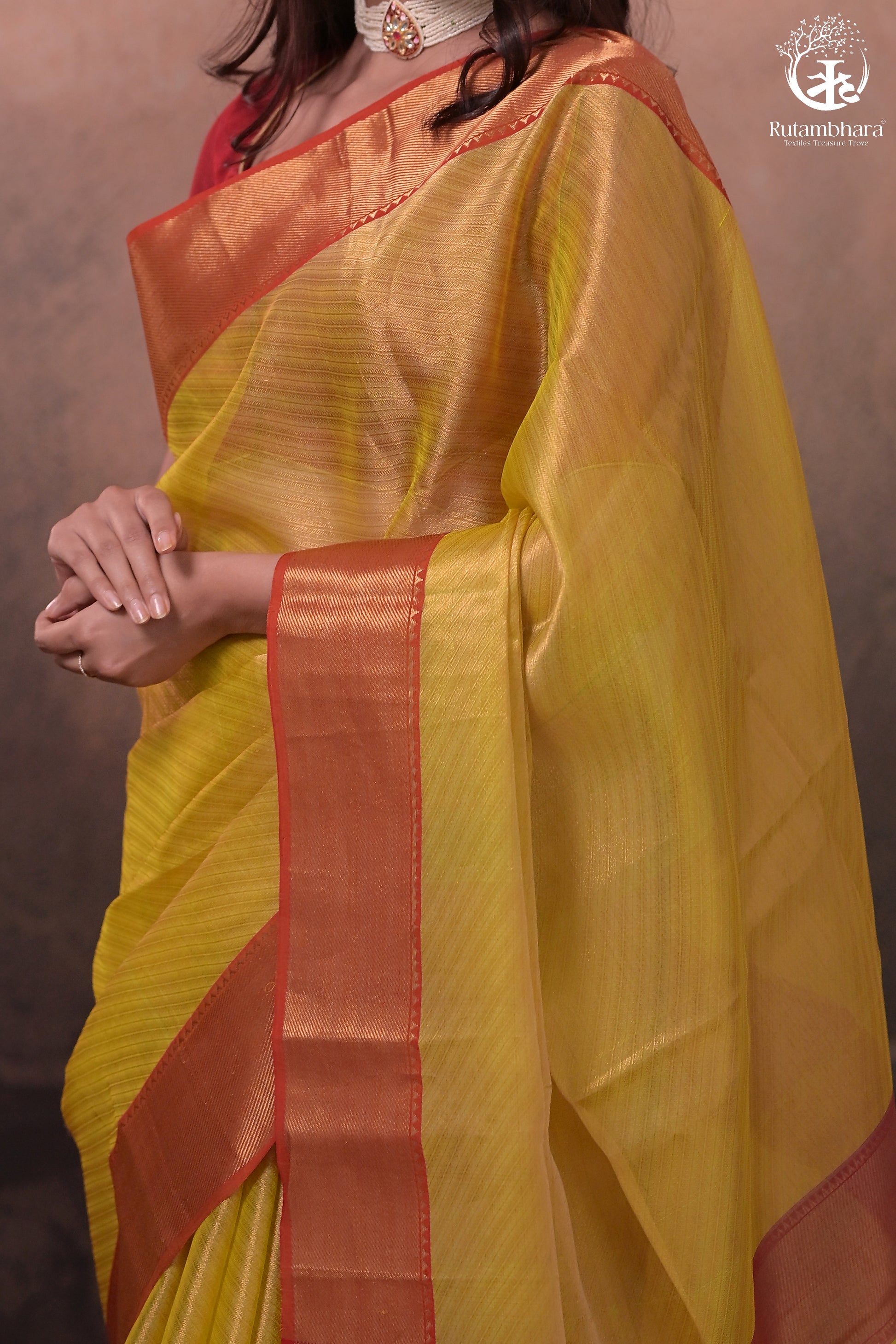 Swarvi - Elegant Lime Green Chanderi Jamawar Saree with Red Accents-RUTAMBHARA-RUTAMBHARA