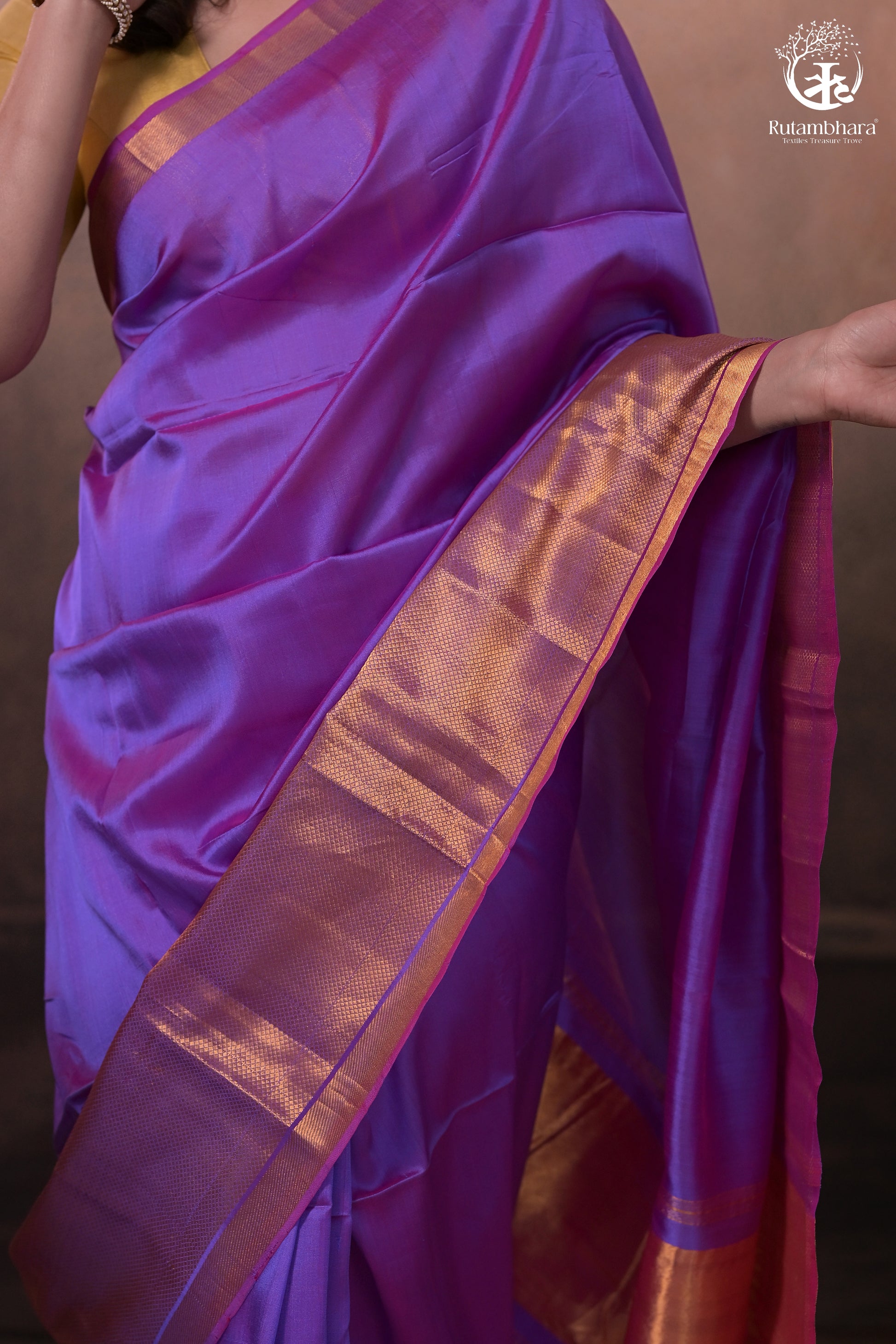 Bhadra - Lavender Pink Plain Handwoven Silk Saree With Gold Zari Border-Rutambhara-RUTAMBHARA