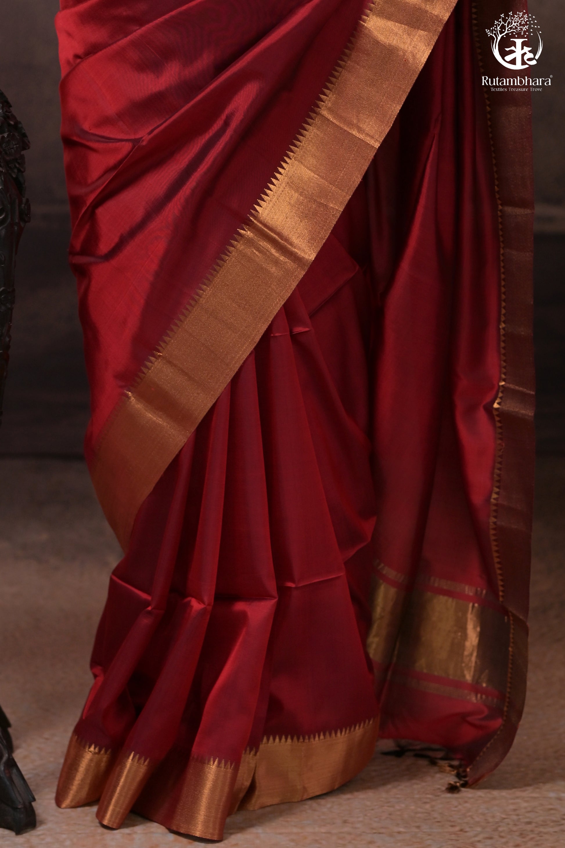 Bhadra - Reddish Maroon Plain Handwoven Silk Saree With Gold Zari Border-Rutambhara-RUTAMBHARA